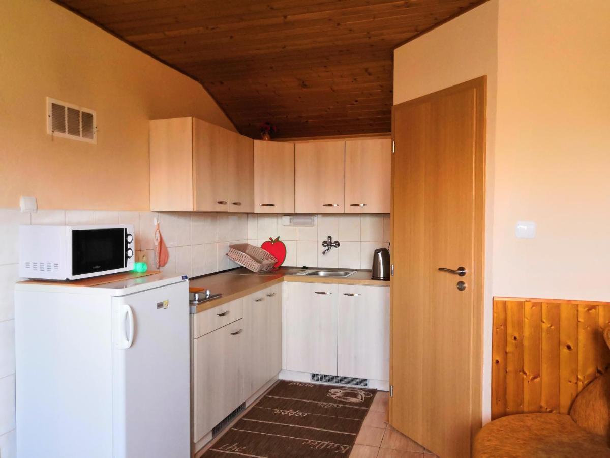 Bešeňová Apartmany Potok מראה חיצוני תמונה
